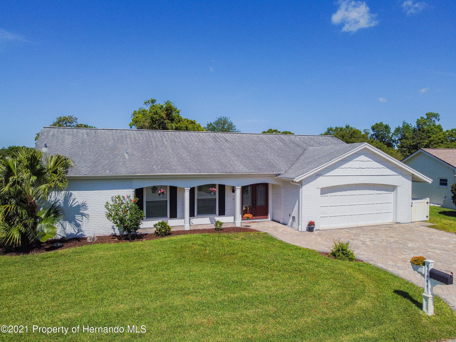 Property Photo:  13009 Spicebox Way  FL 34667 