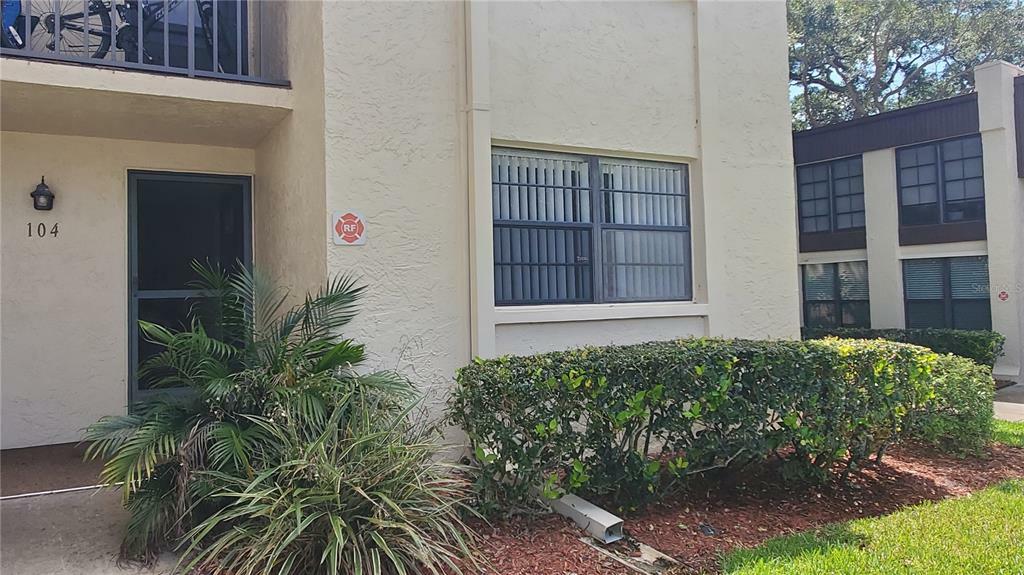 Property Photo:  2400 Winding Creek Boulevard 2-104  FL 33761 