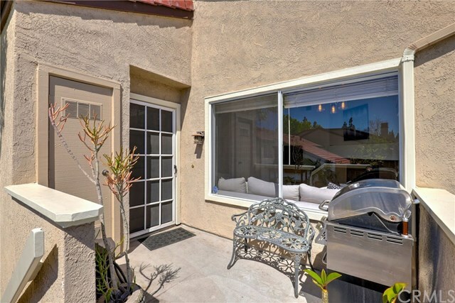 Property Photo:  195 Stanford Court 10  CA 92612 