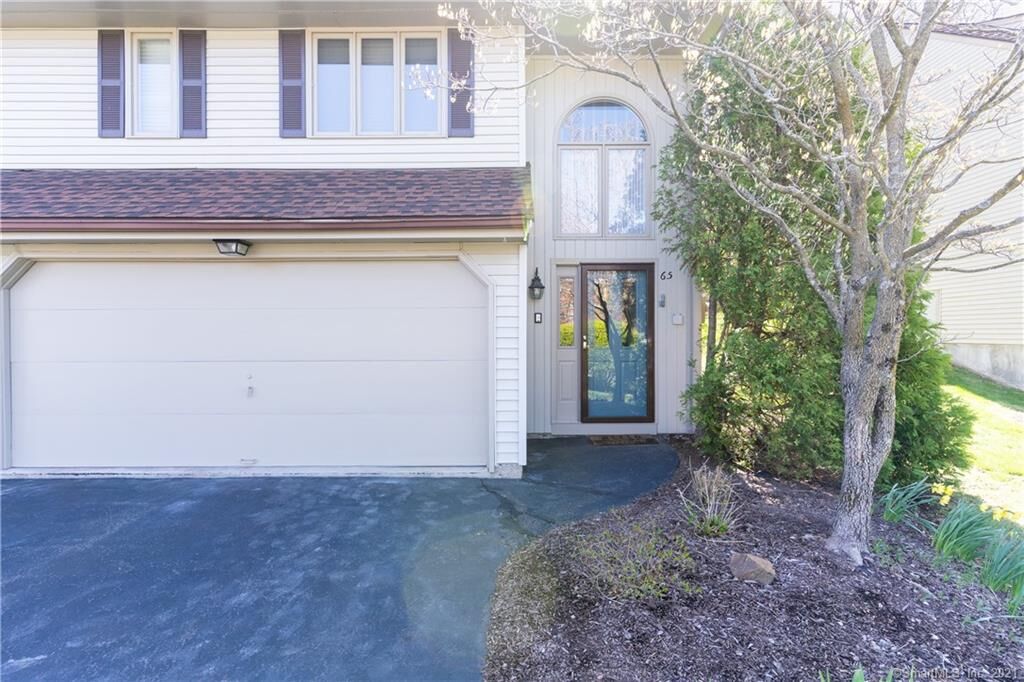 Property Photo: 65 Apple Hill 65 CT 06111