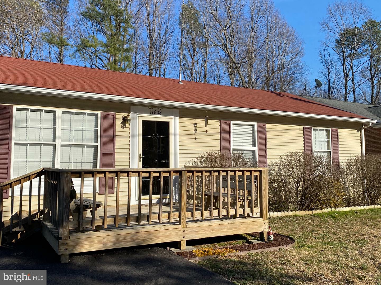 Property Photo:  11608 Ropeknot Road  MD 20657 