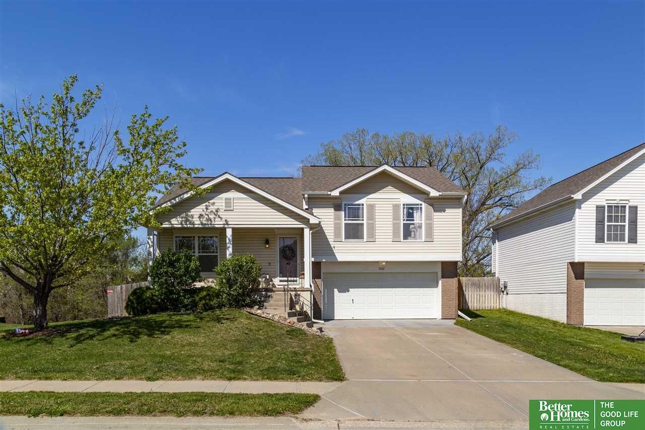 Property Photo: 7820 S 159th NE 68136