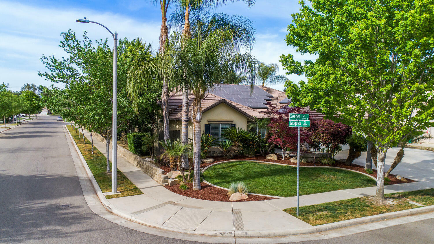 Property Photo:  6142 W Seeger Court  CA 93277 