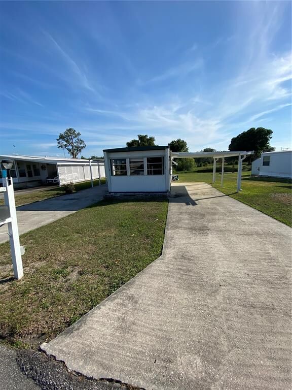 Property Photo:  9093 Lake Point Boulevard  FL 33898 