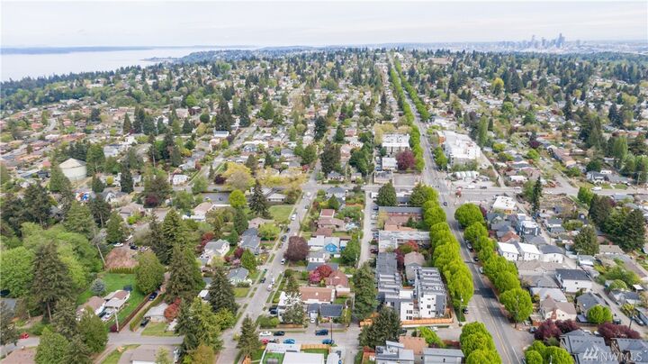 Property Photo: 9249 35th Ave SW A WA 98126