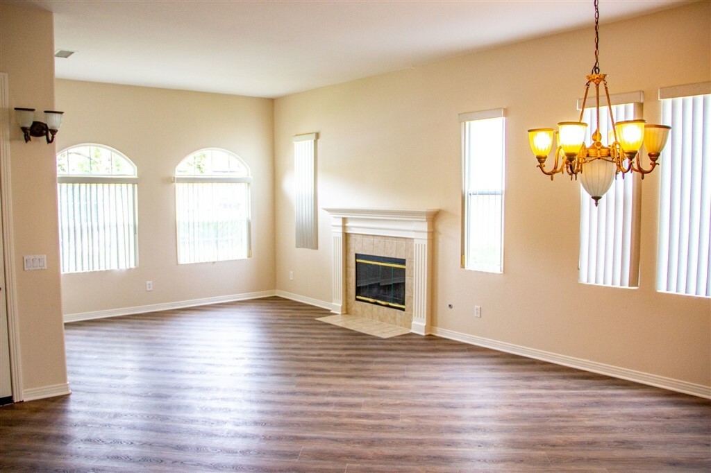 Property Photo:  2843 Charleston Pl  CA 91914 