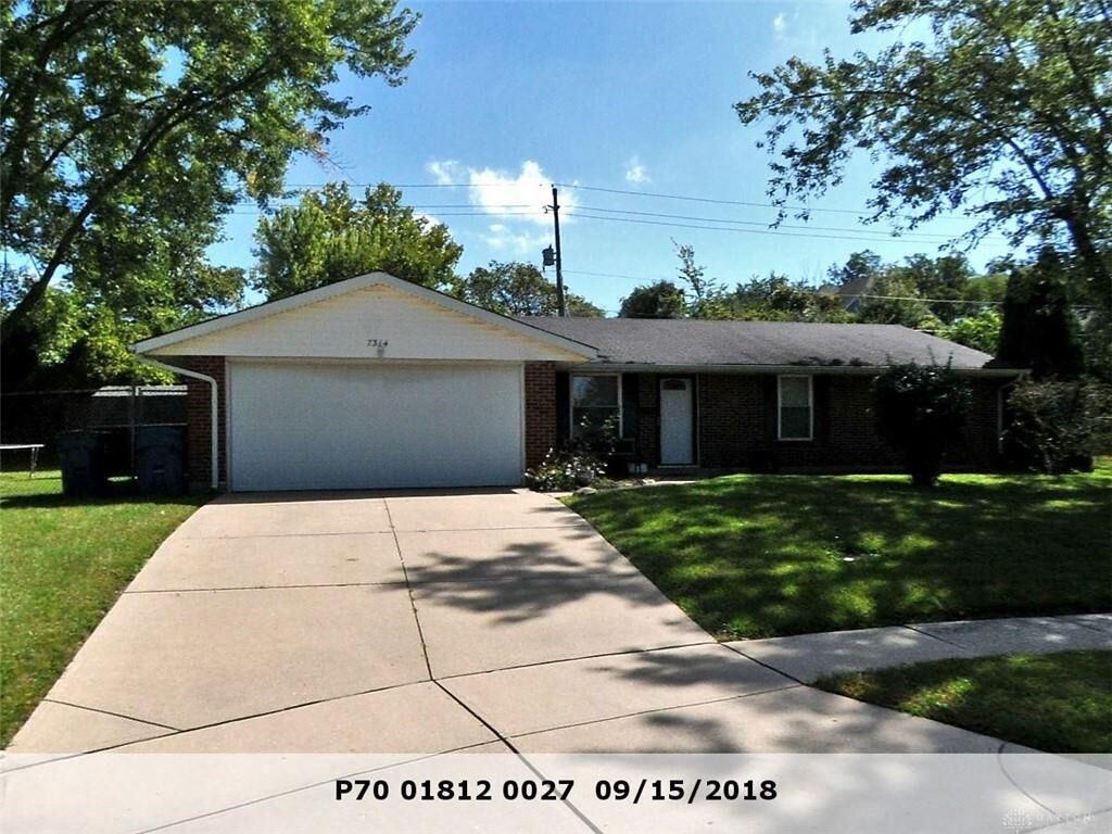 Property Photo:  7314 Glengate Court  OH 45424 