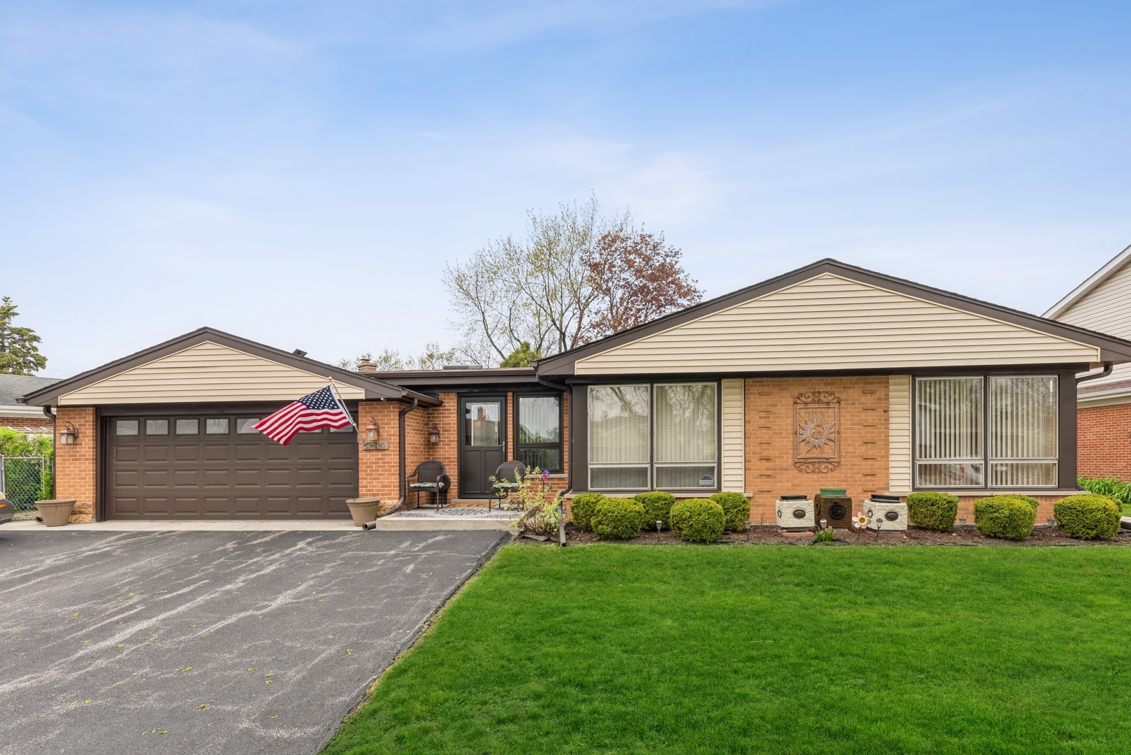 Property Photo:  7802 Palma Lane  IL 60053 