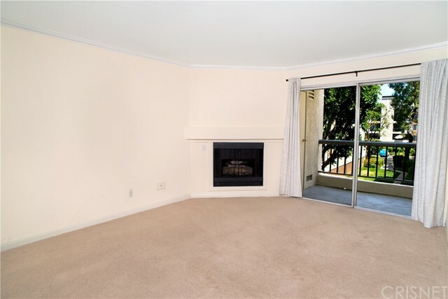 Property Photo:  5525 Canoga Avenue 212  CA 91367 