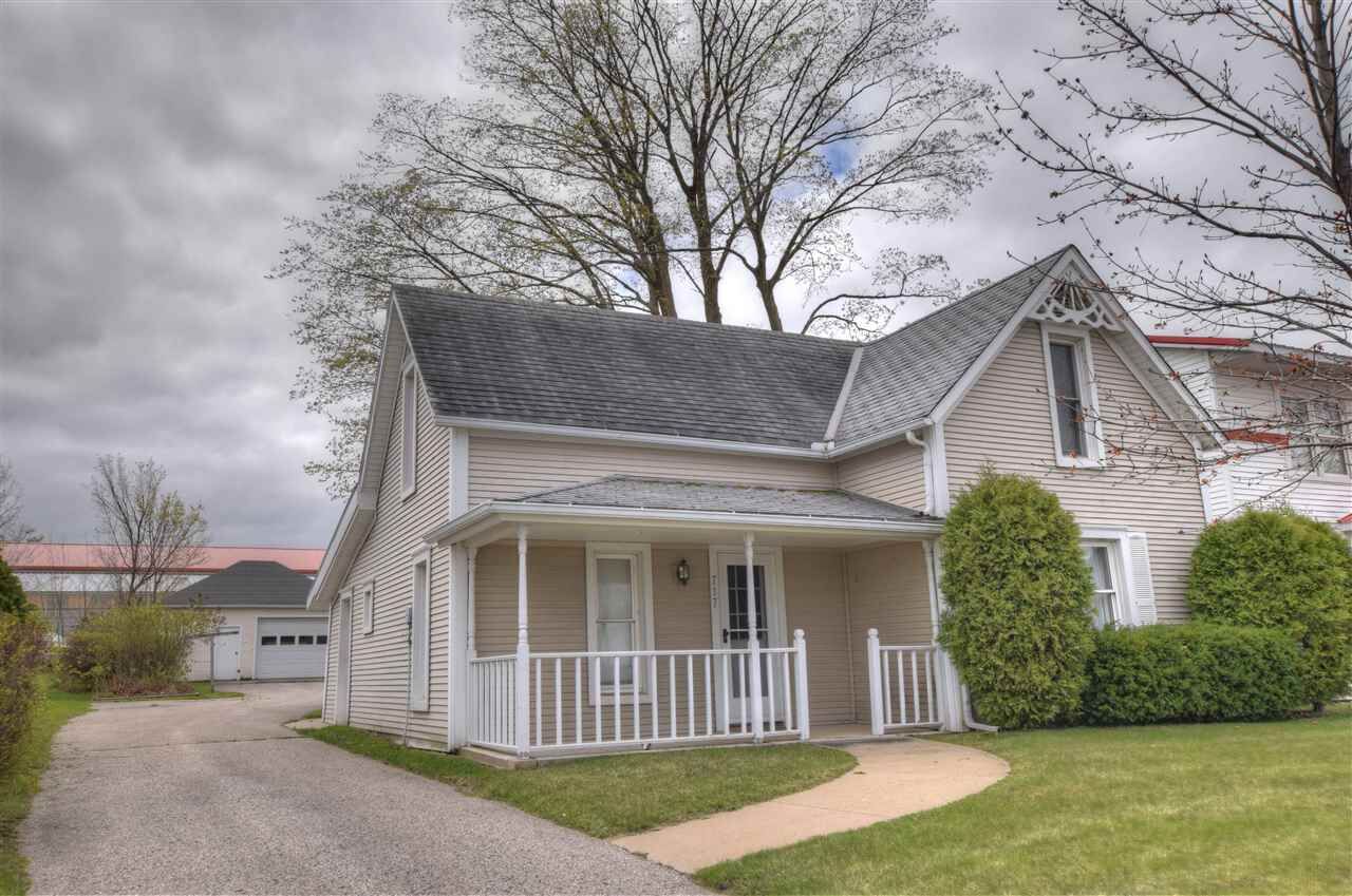 Property Photo: 717 Pleasant MI 49770