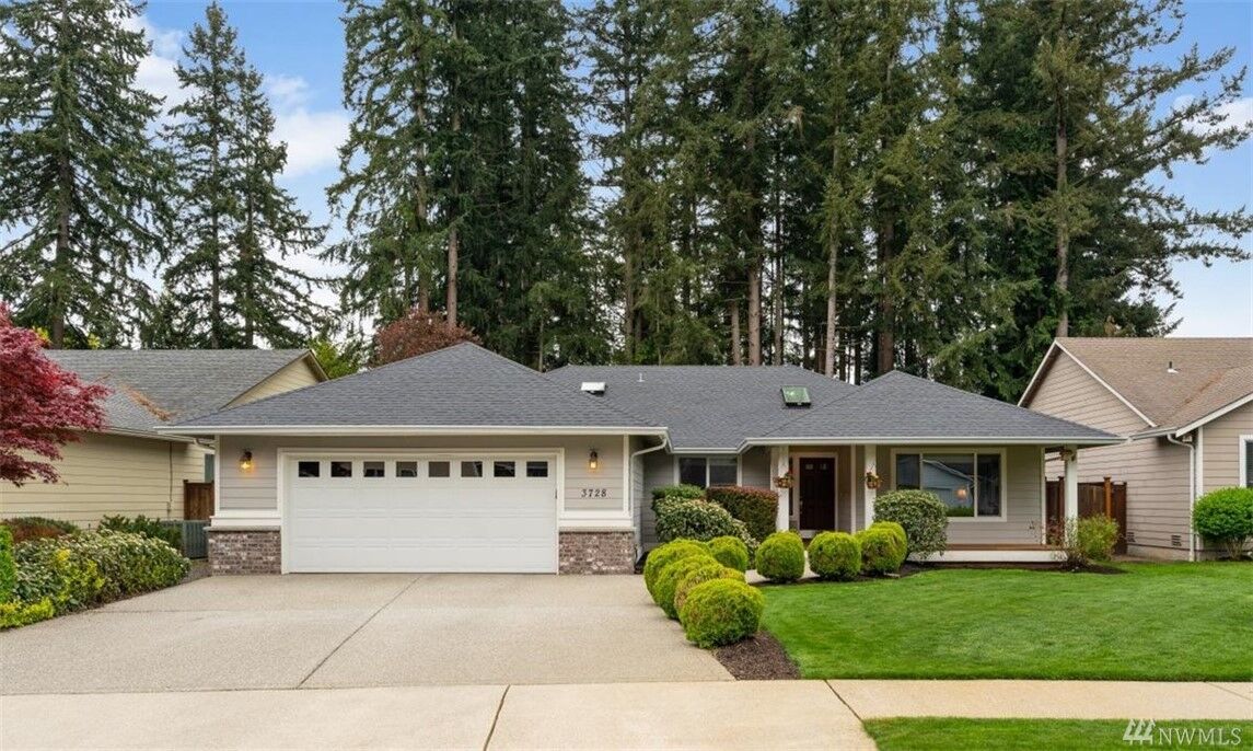 Property Photo: 3728 94th Place NE WA 98270