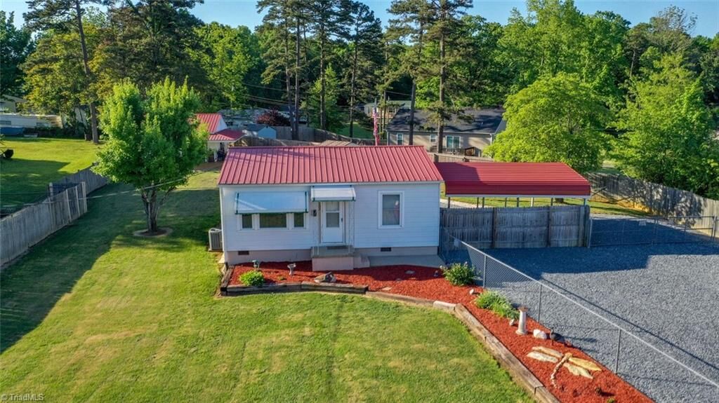 Property Photo:  102 Grimes Park Drive  NC 27360 