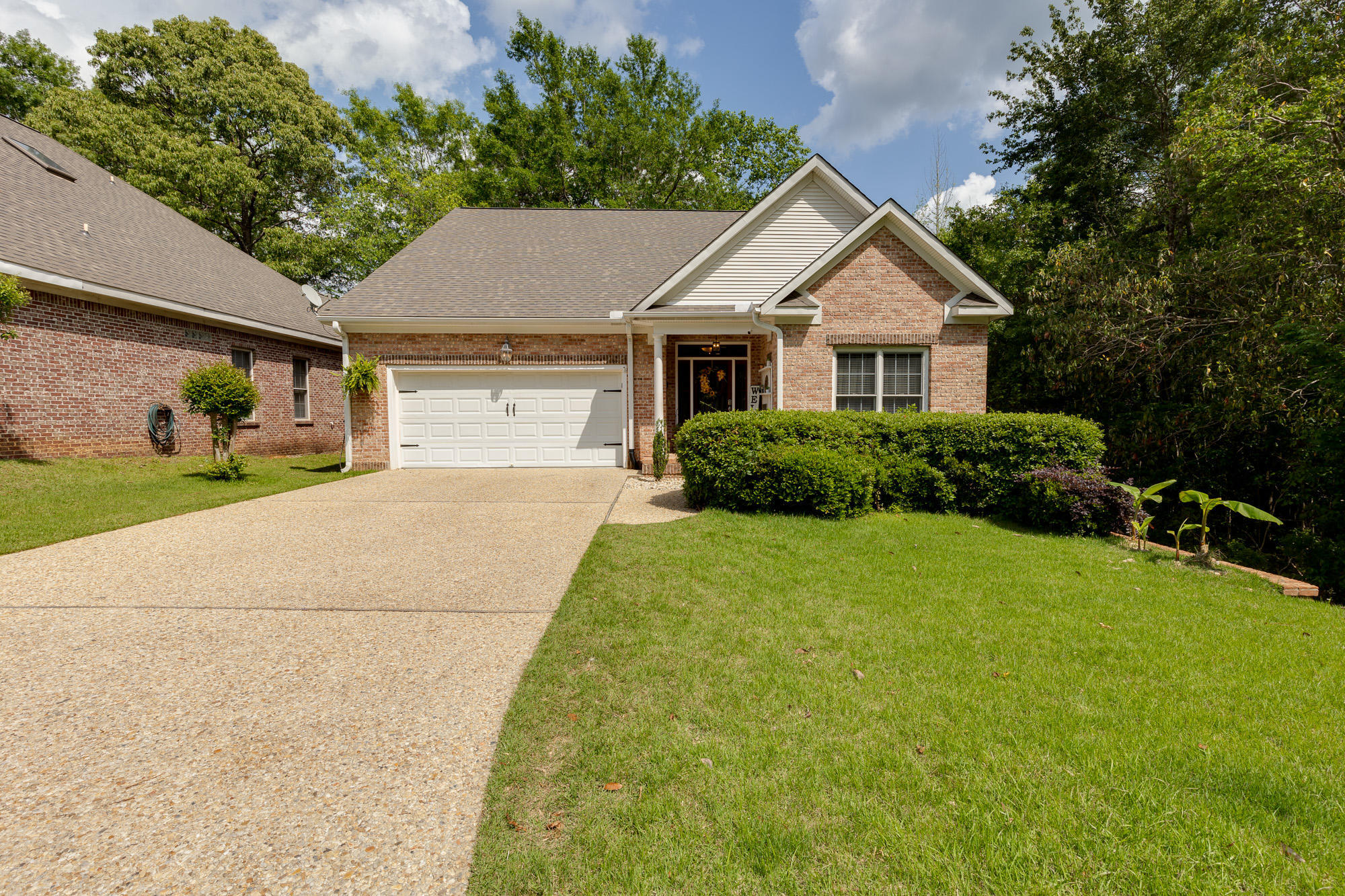 Property Photo: 117 Shadow Ridge MS 39402