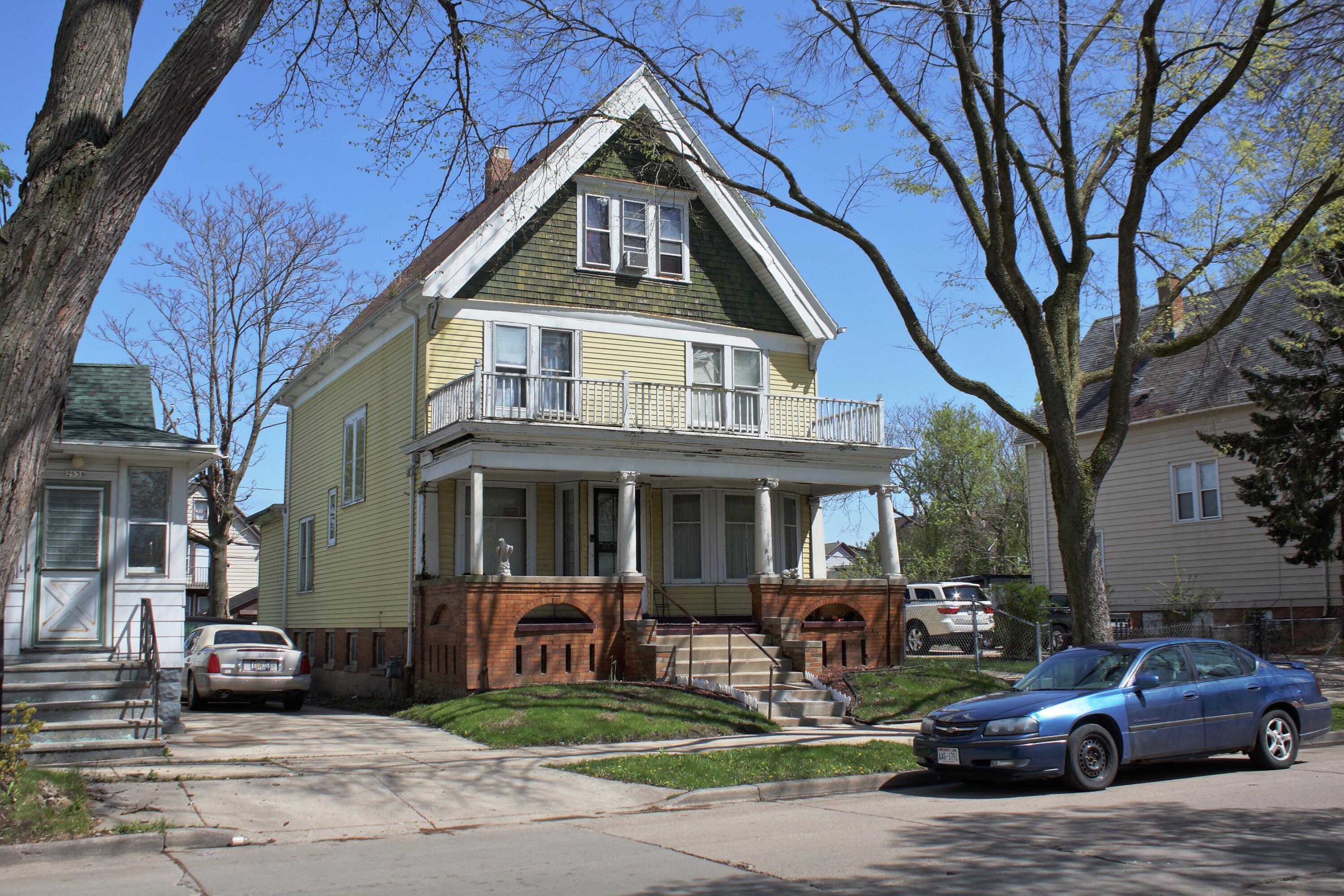 Property Photo: 2534 N 9th St WI 53206