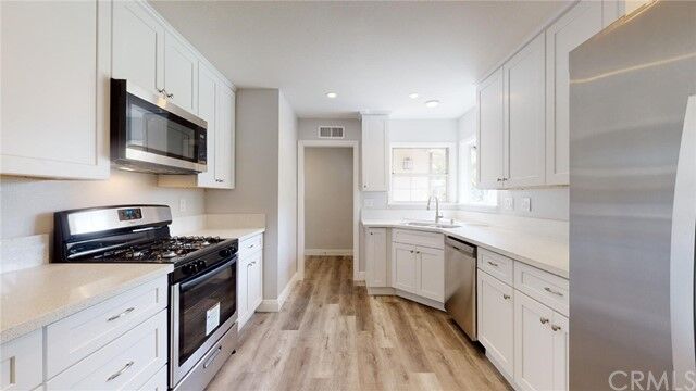 Property Photo:  225 N Rio Vista Street  CA 92806 