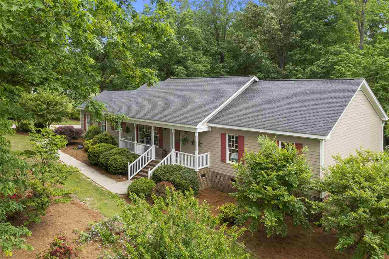 Property Photo: 7100 Evelyn Circle NC 27597