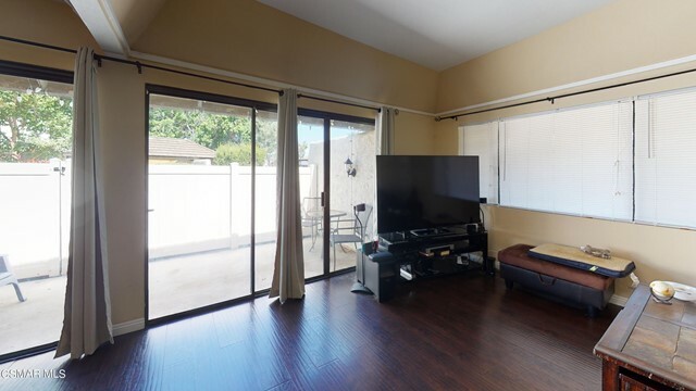 Property Photo:  2868 Instone Court  CA 91361 