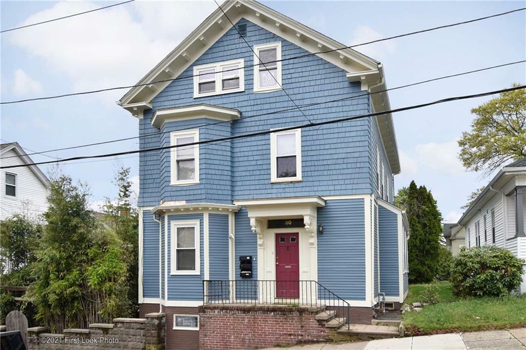 Property Photo:  30 Evergreen St  RI 02906 