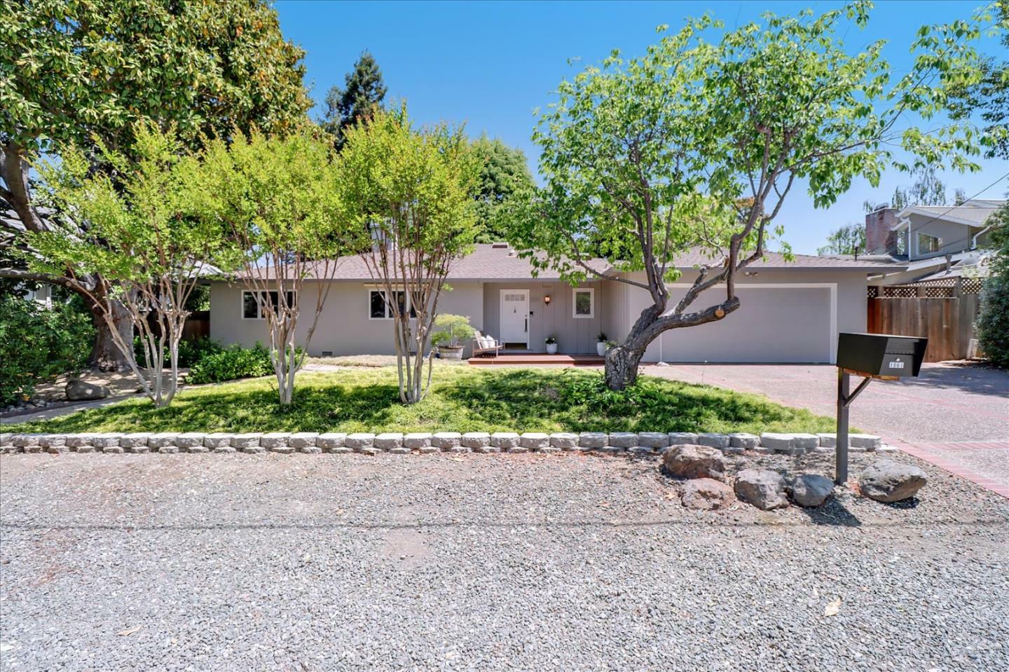 Property Photo:  1061 Russell Avenue  CA 94024 