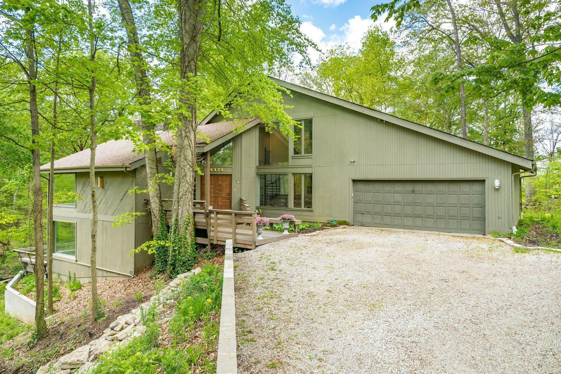 Property Photo: 4171 Clotts Road OH 43230