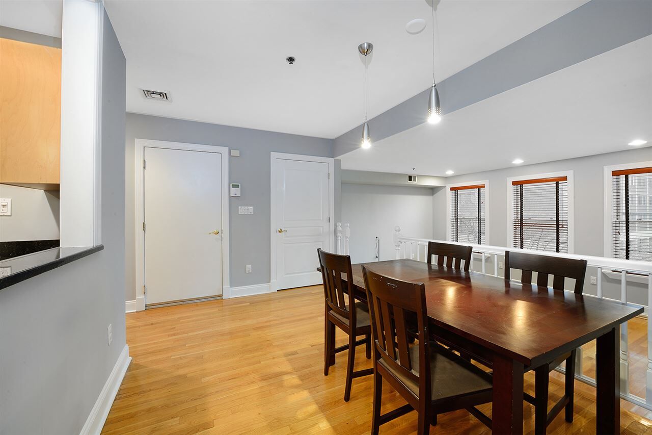 Property Photo:  109 Grand St 201  NJ 07030 