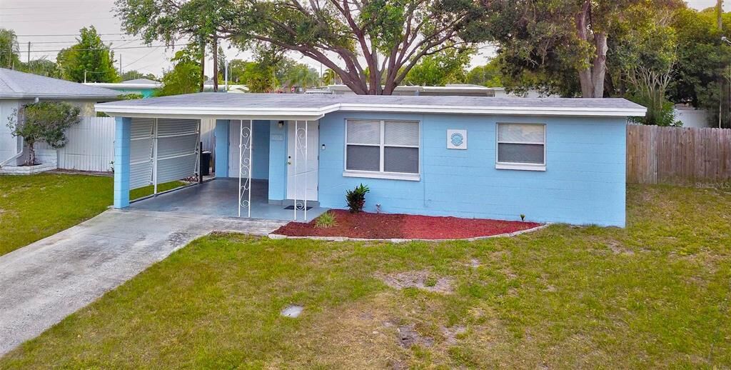 Property Photo:  11986 104th Street  FL 33773 