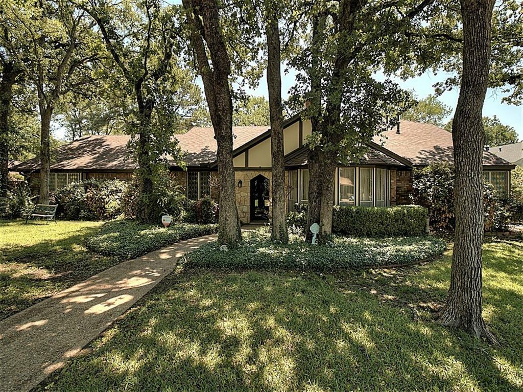 Property Photo:  4708 Woodview Street  TX 76013 