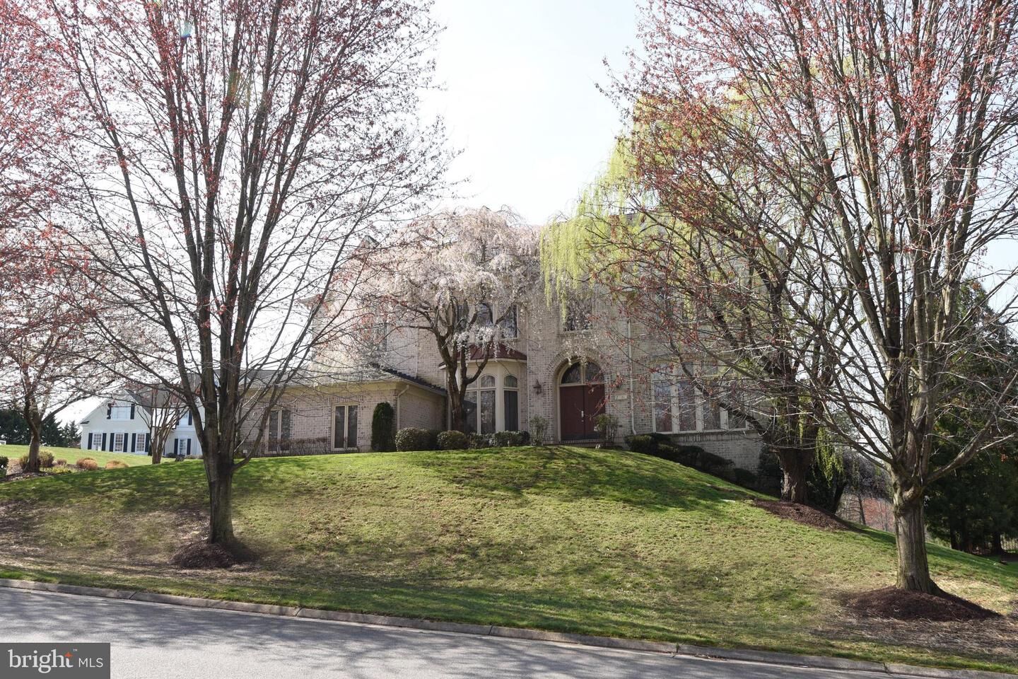 Property Photo:  2780 Marshall Lake Drive  VA 22124 