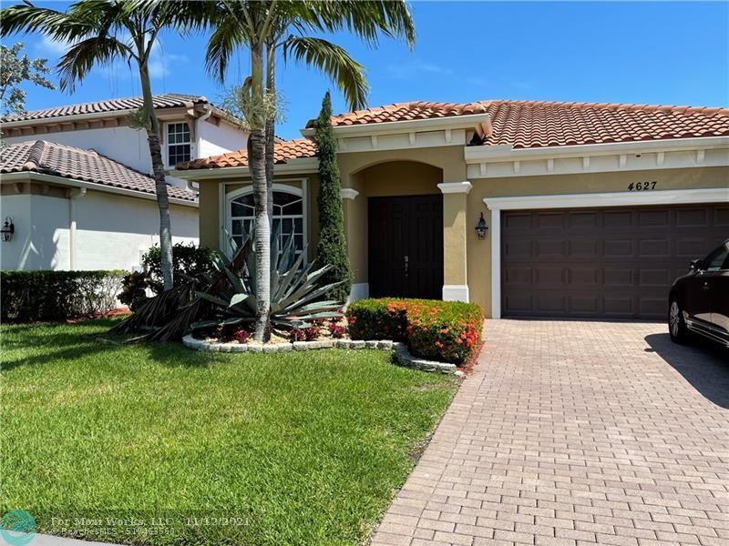 Property Photo:  4627 Capital Drive  FL 33463 