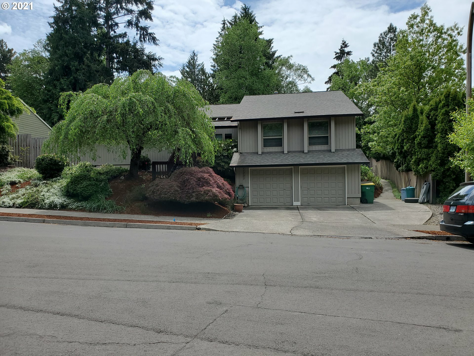 11295 SW Willow Wood Ct  Tigard OR 97223 photo