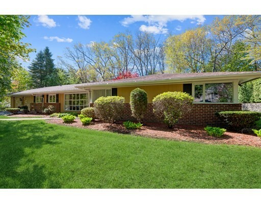 Property Photo: 40 Dick Dr MA 01609