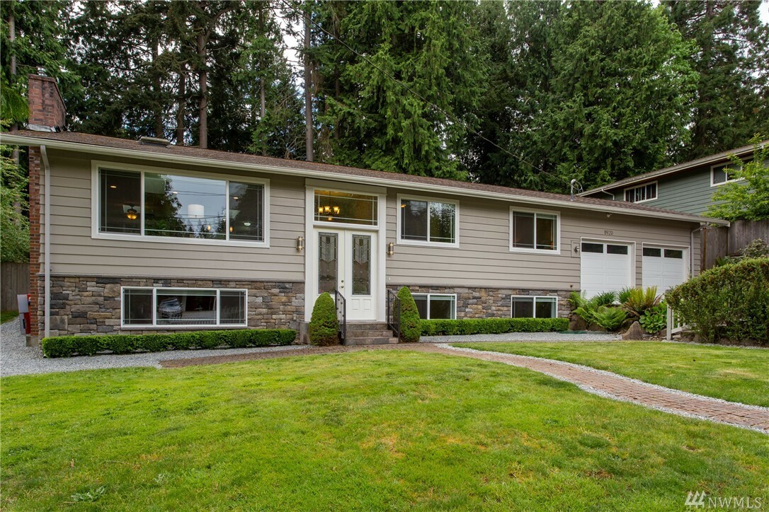 Property Photo:  8920 200th St SW  WA 98026 