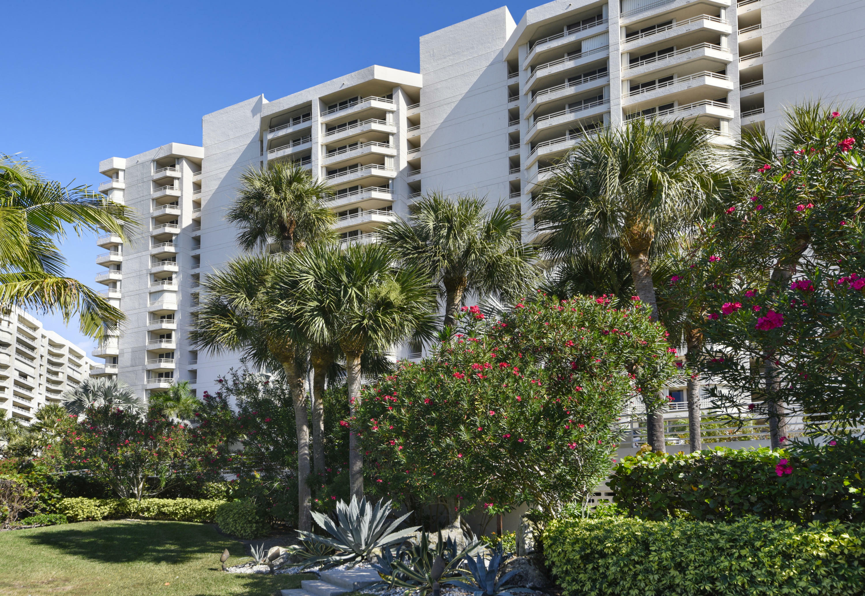 Property Photo:  4101 N Ocean Boulevard 502  FL 33431 