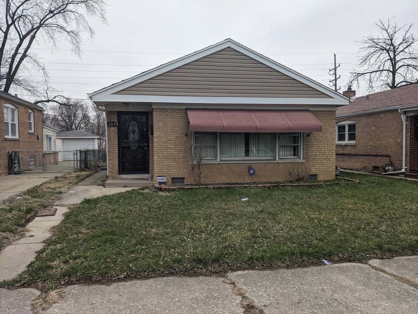 Property Photo: 109 E 140th Court IL 60827