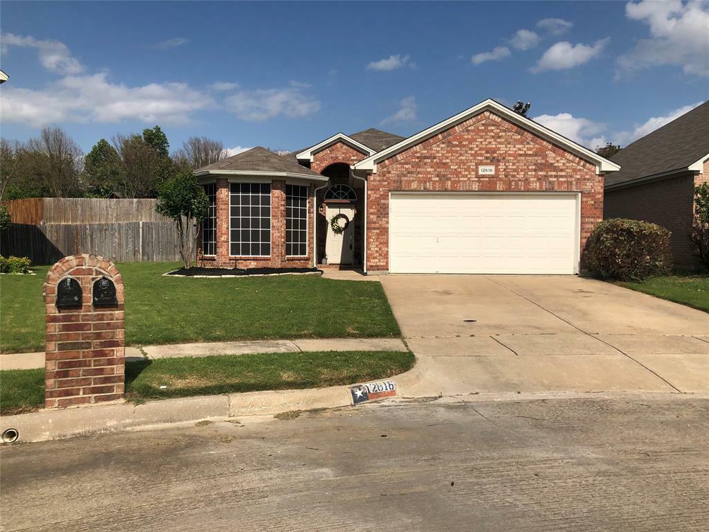 Property Photo:  12616 Clarksburg Trail  TX 76244 