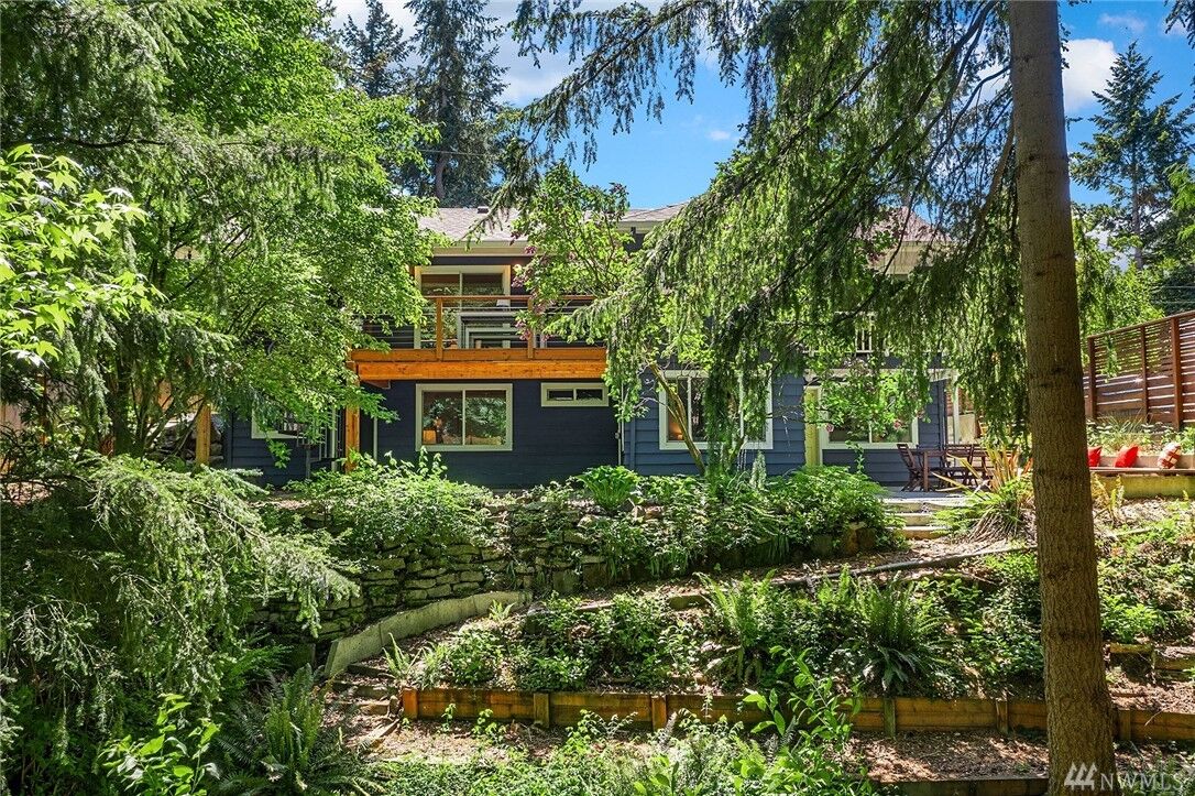 Property Photo: 3108 NE 117th St WA 98125