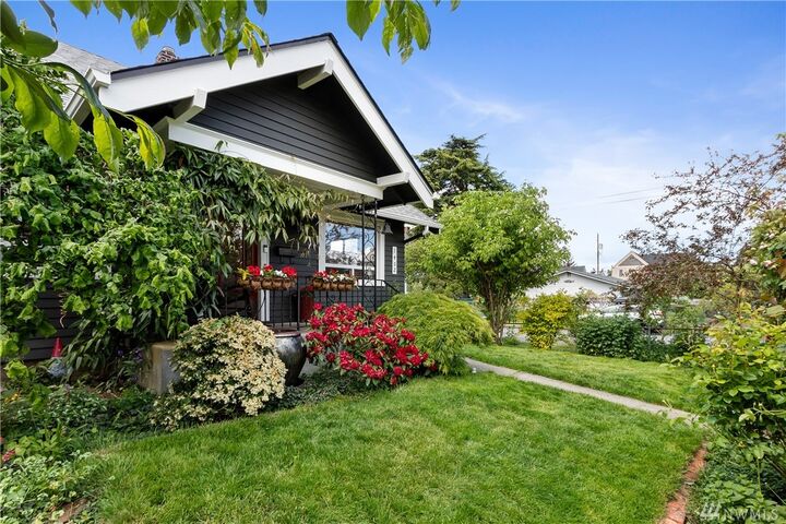 Property Photo: 1402 S Fife St WA 98405