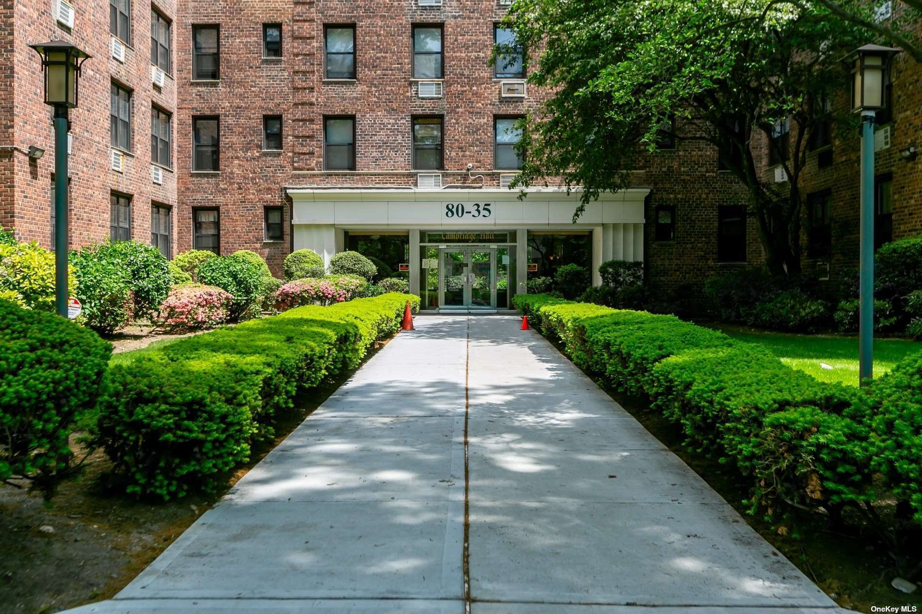 Property Photo:  80-35 Springfield Boulevard 3G  NY 11364 