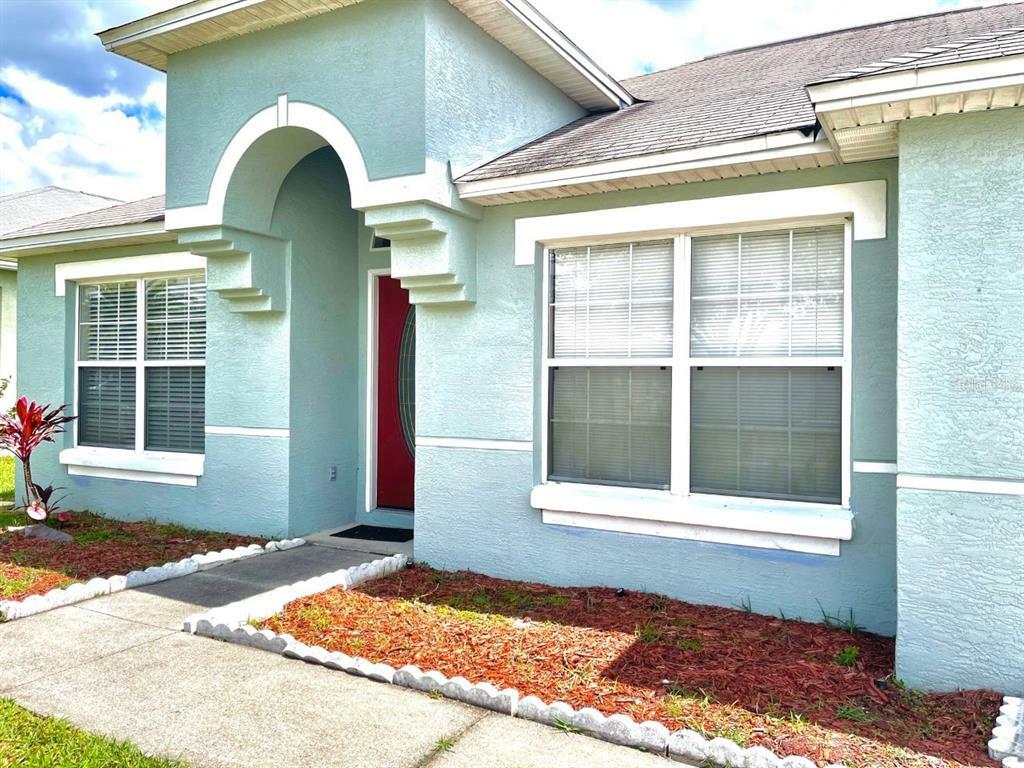 Property Photo:  613 Terranova Drive  FL 33884 