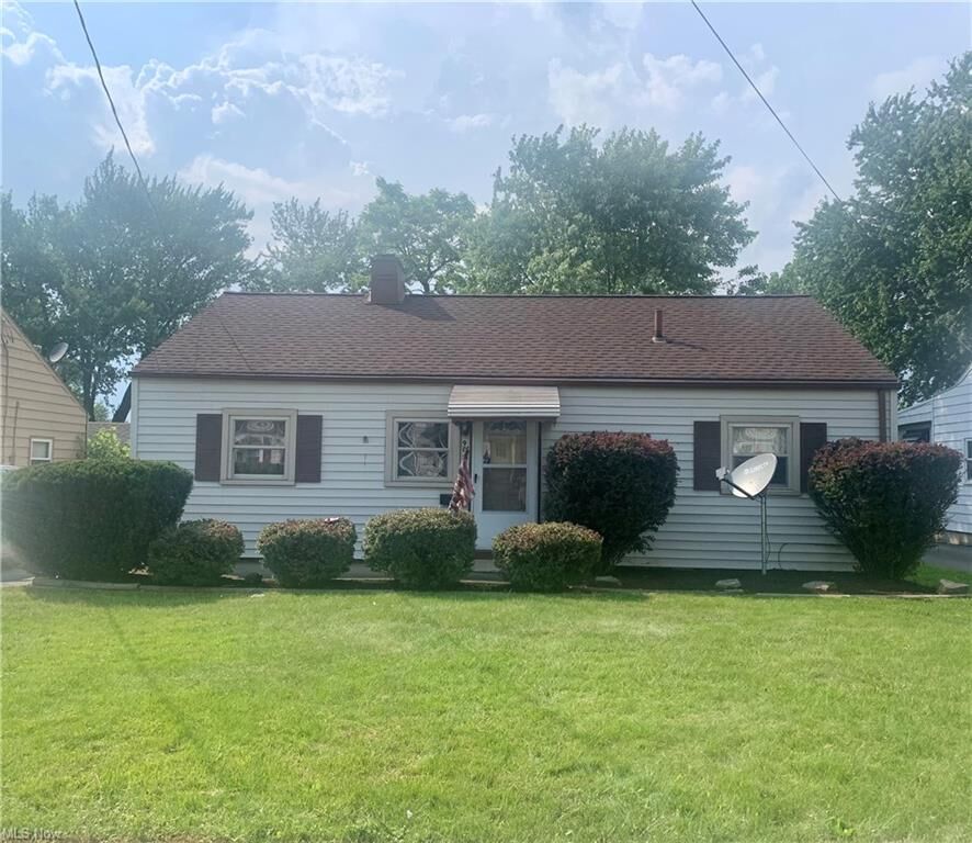 Property Photo:  908 Frederick Street  OH 44446 