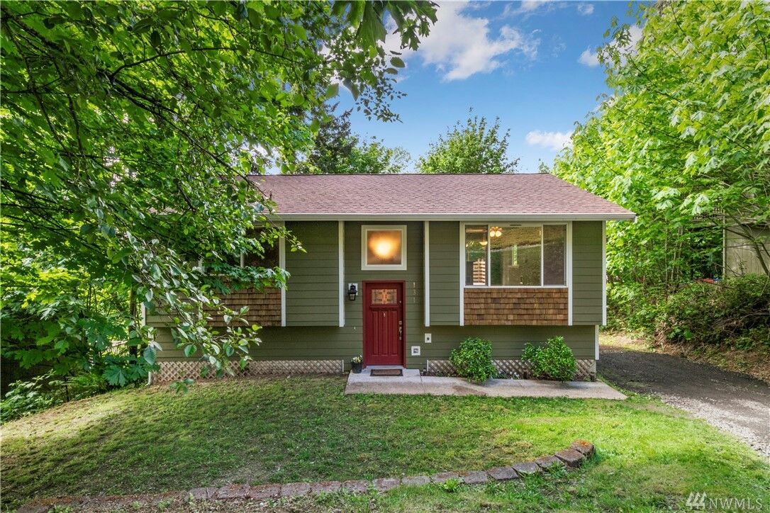 Property Photo:  131 NE Barbara Blvd  WA 98528 