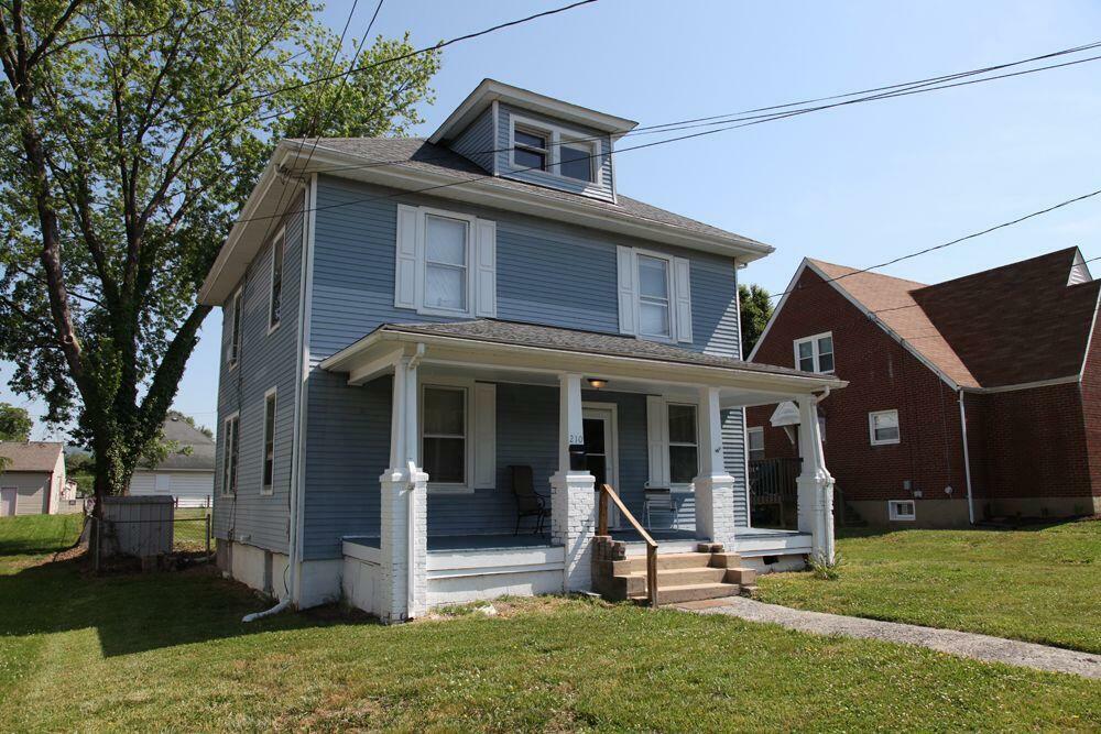 Property Photo:  210 W Augusta Ave  VA 24179 