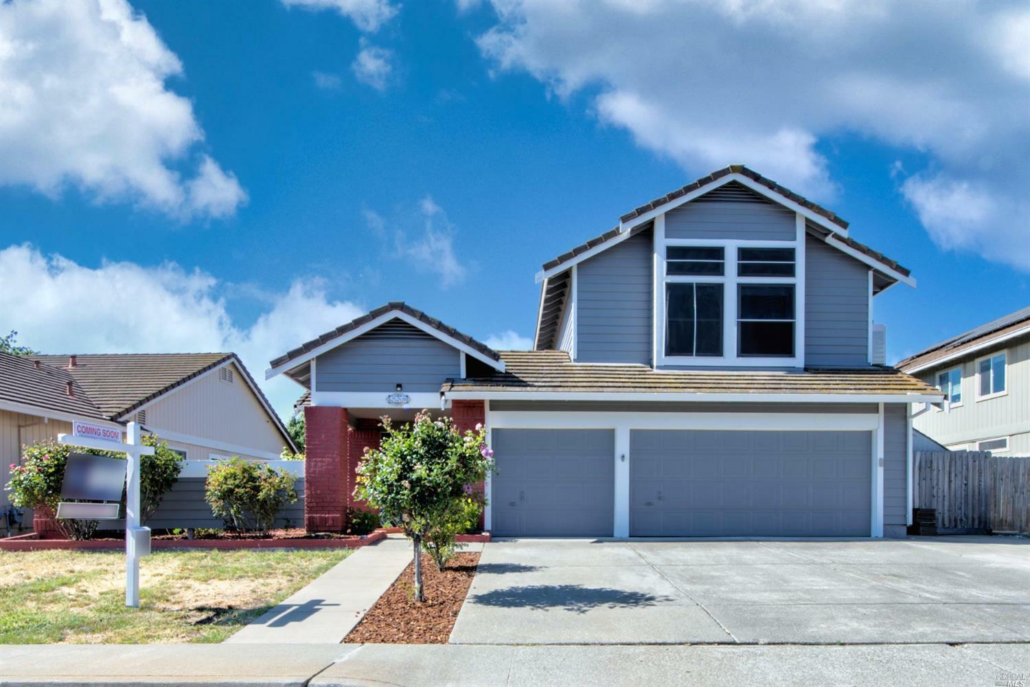 Property Photo: 279 Larkspur Drive CA 95687