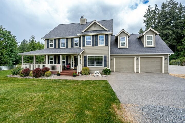 Property Photo: 130 Woodcrest Dr WA 98532