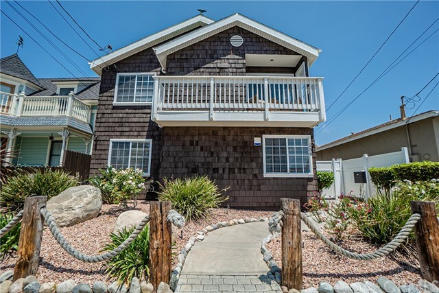 Property Photo: 256 W 17th Street CA 90731