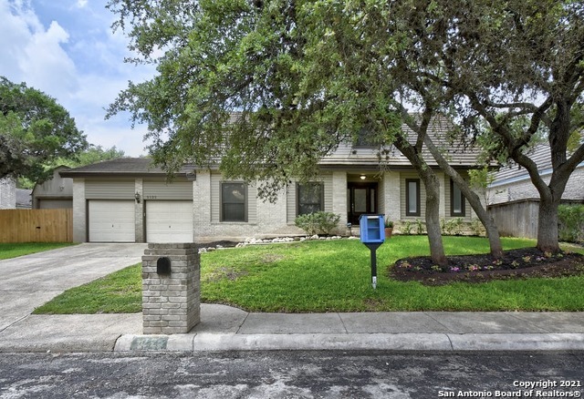 Property Photo:  2222 Encino Loop  TX 78259 