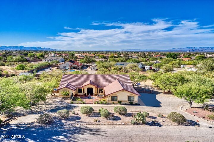 Property Photo: 3393 E Ute Place AZ 85650