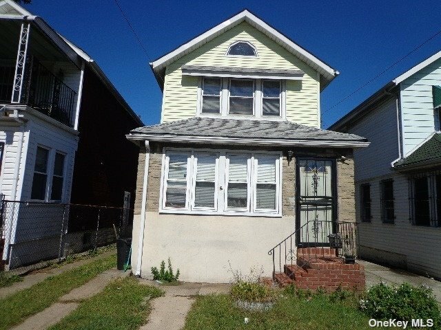 145-13 Foch Boulevard  Jamaica NY 11436 photo