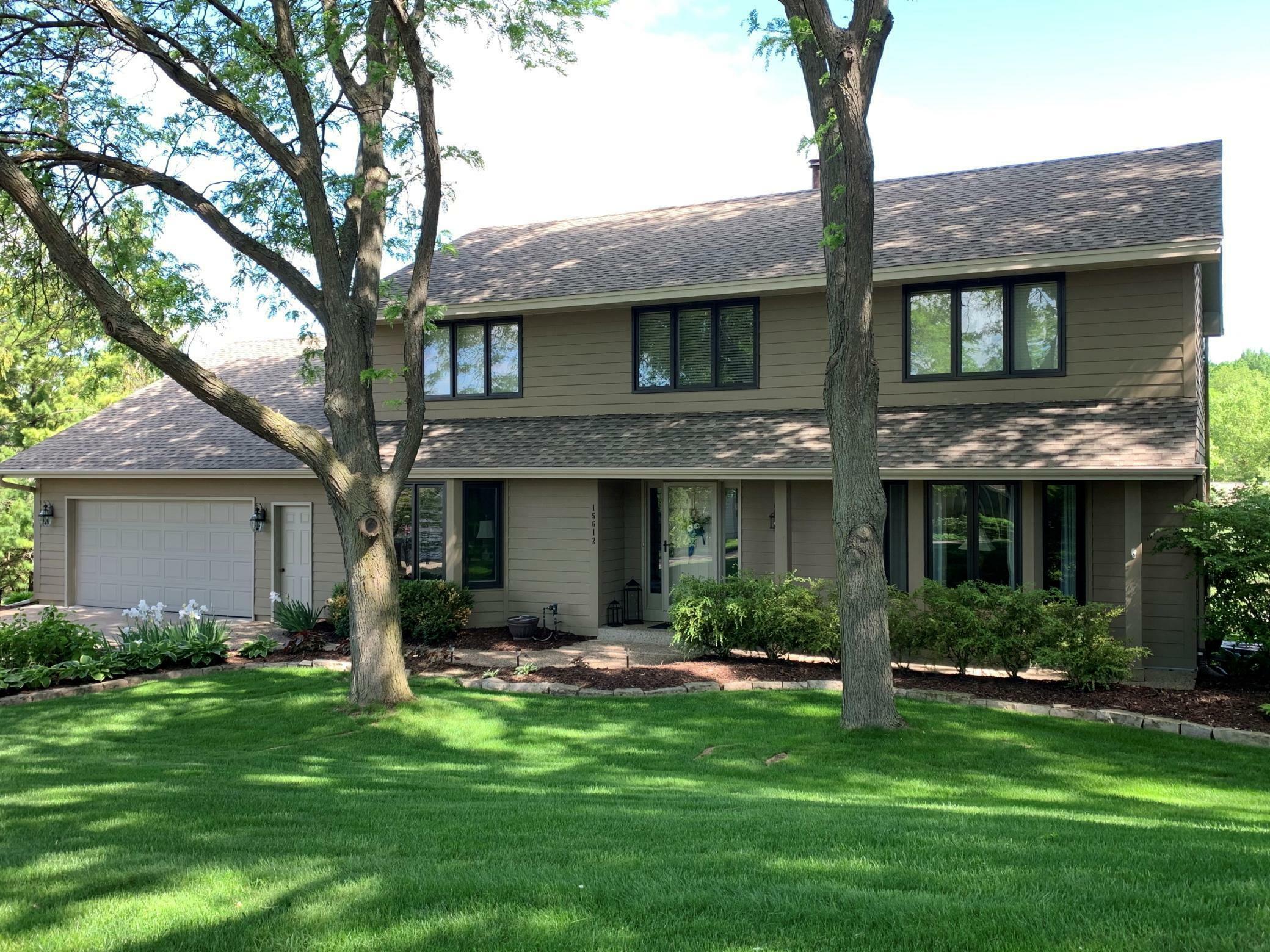 Property Photo: 15612 Highland Heights Drive MN 55345