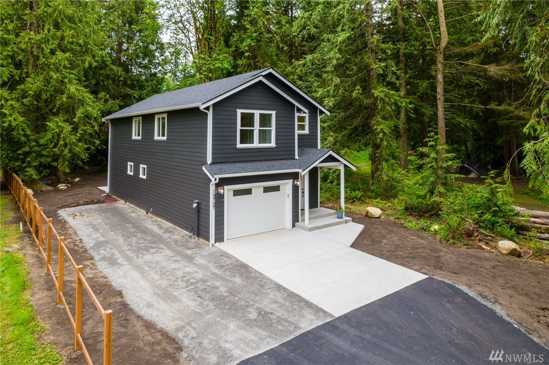 Property Photo:  19707 95th Ave NE  WA 98223 